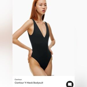 Aritzia countour v neck bodysuit